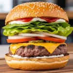 Camadas de um hambúrguer suculento feito na air fryer