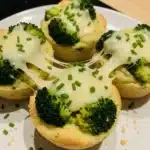 muffins de brócolis e queijo saudável
