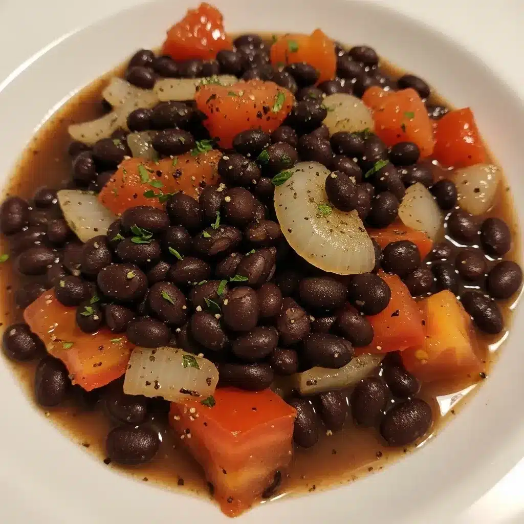 Feijão-preto com Tomate e Cebola